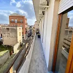 Secret Paradise & Rooftop Billard * 夸尔图-圣埃莱娜