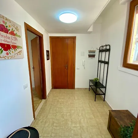 Secret Paradise & Rooftop Billard Apartman Quartu SantʼElena