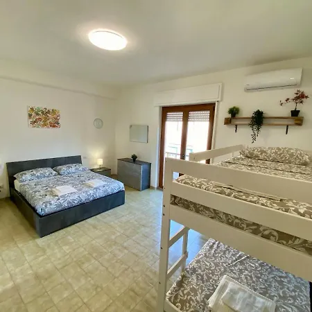 Secret Paradise & Rooftop Billard Quartu SantʼElena