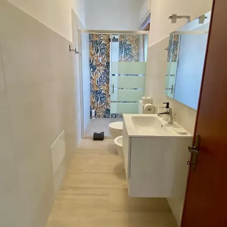 Apartman Secret Paradise & Rooftop Billard Quartu SantʼElena