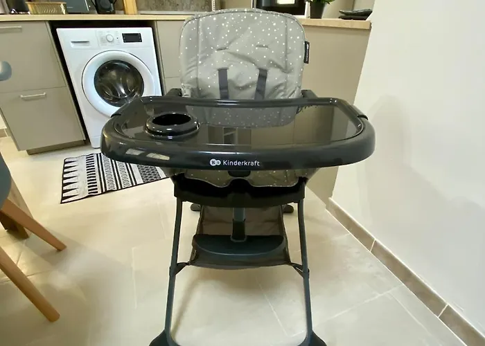 Secret Paradise & Rooftop Billard Apartment *